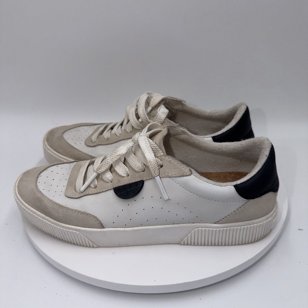 Reef Women's 9 White Beige Cream Lay Day Seas Suede Leather Shoes Sneakers EU 40
